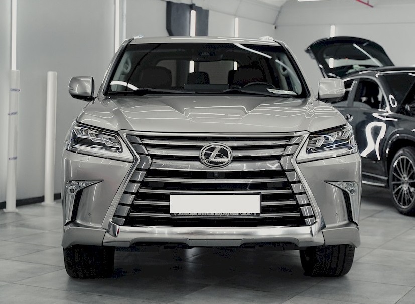 lexus lx 570 и 450