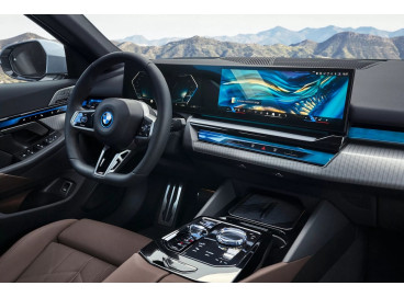 Приставка Андроид в BMW 5 G60 (2023-2024)