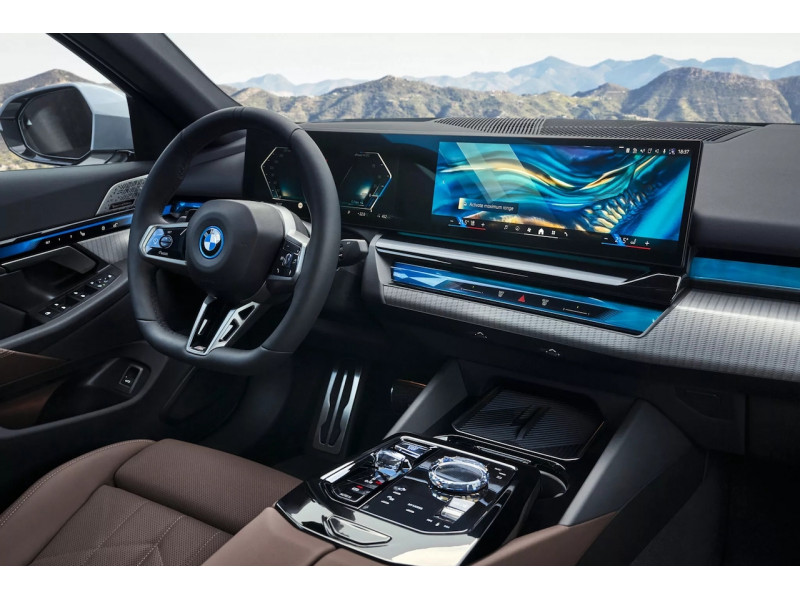 Android BMW 5 G06