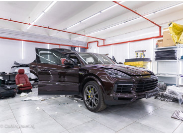 Шумоизоляция Porsche Cayenne E3