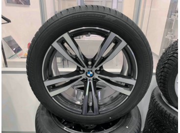 Комплект зимних колес BMW X7 R21 (754 стиль БМВ Х7)