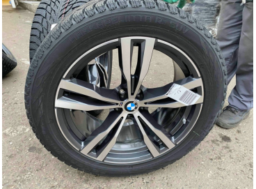 Комплект зимних колес BMW X7 R21 (754 стиль БМВ Х7)