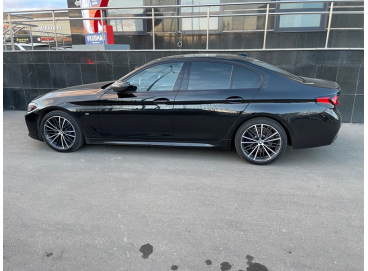 Колеса летние BMW 5 G30 и G31 (резина и диски R19) V-Spoke 635