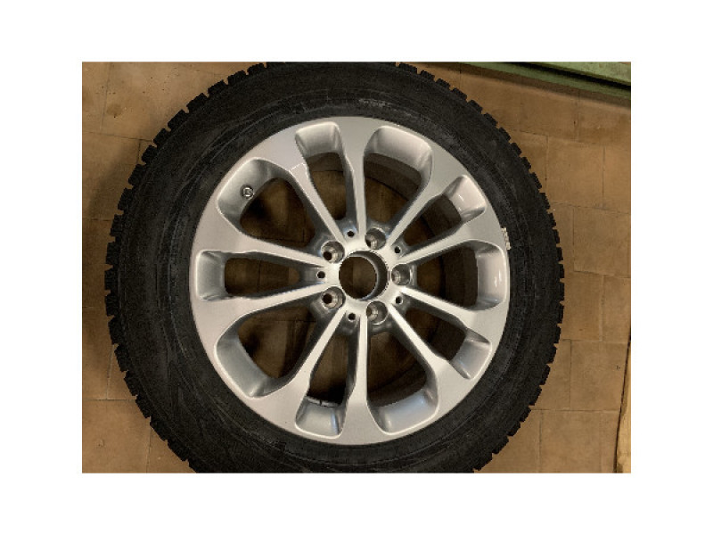 Колеса в сборе Mercedes GLA (зимние шины и диски) R17
