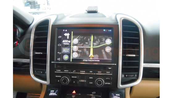Android для Porsche Cayenne, навигация с пробками и мониторы для пассажиров