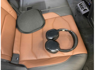 Задний монитор 12,5" на Mitsubishi Pajero Sport