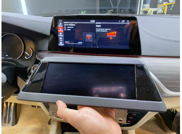 Монитор 12,5' и Яндекс навигация BMW 5 G30 (2016-2018)