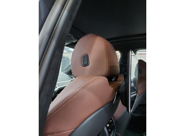Cъемный задний монитор OEM 11,6" на BMW 6 Gran Turismo