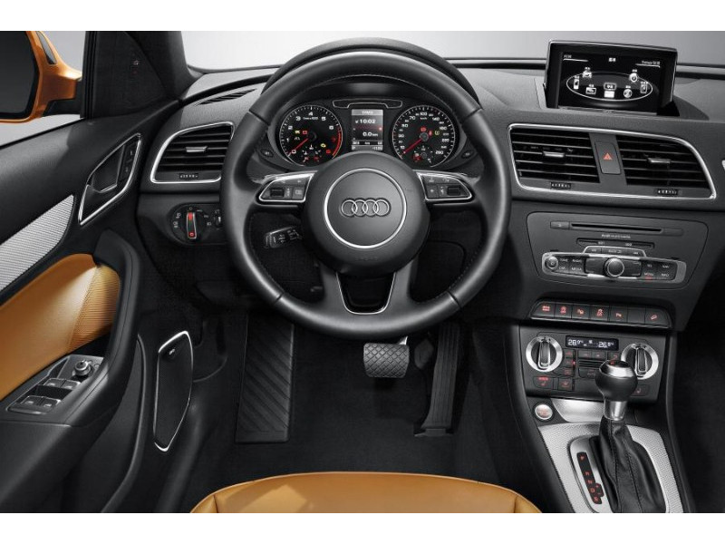 Шумоизоляция Audi Q3 8U