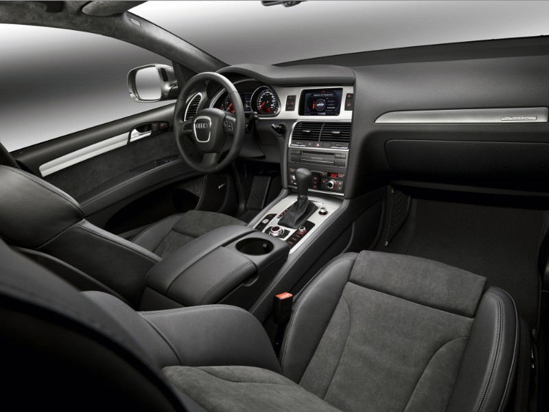 Шумоизоляция Audi Q7 4L (Ауди Ку7 4Л)