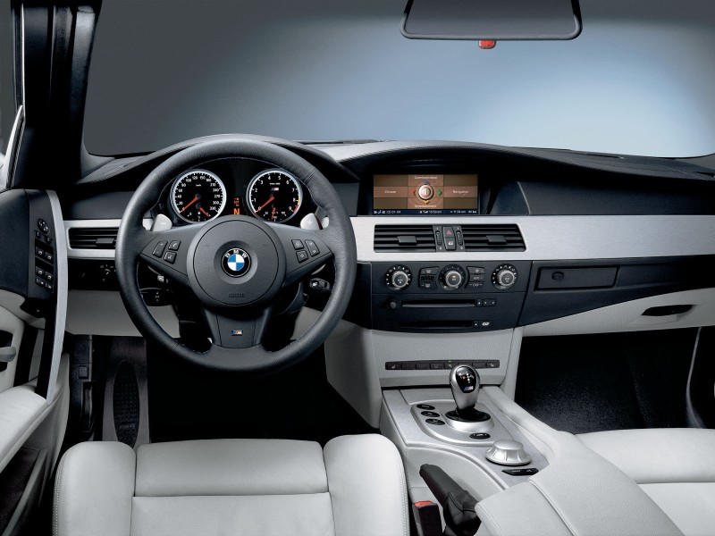 Шумоизоляция автомобиля BMW 5 E60 (БМВ Е60)
