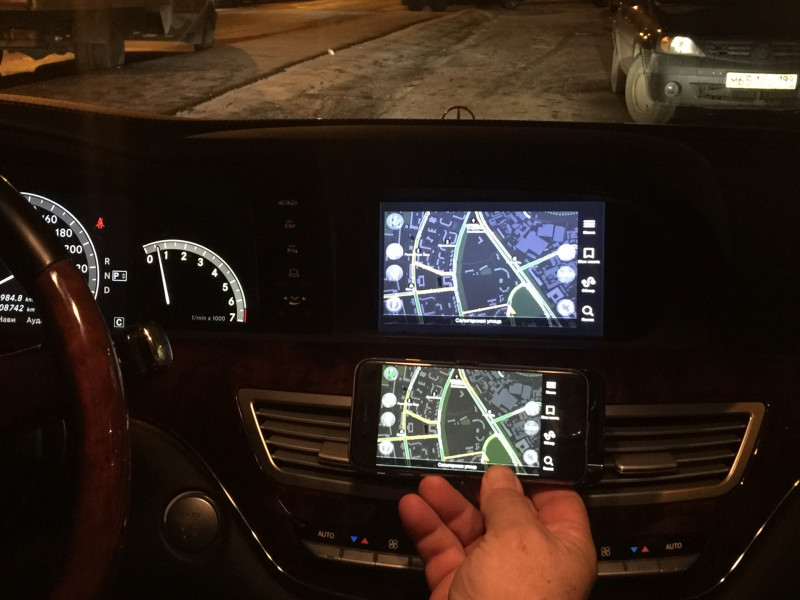 MirrorLink Mercedes S W221 (AirPlay для Мерседес С В221)