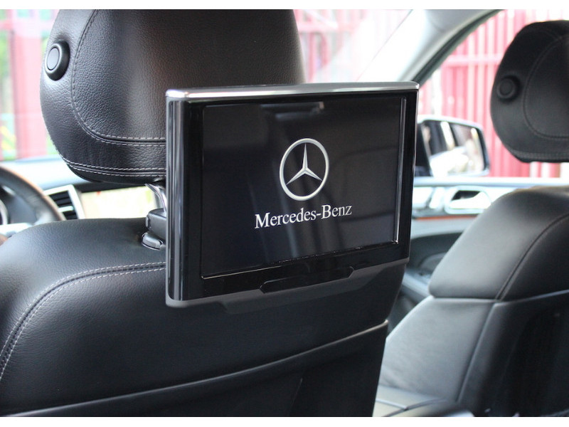 Задние мониторы Мерседес - задние мониторы для Mercedes