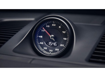 Часы или хронограф Porsche Cayenne (2018-2019, 2020, 2021, 2022, 2023)