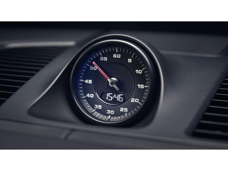 Часы или хронограф Porsche Cayenne (Порше Кайен) 2018 и 2019, 2020, 2021, 2022, 2023