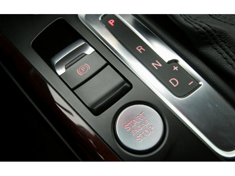 Бесключевой доступ Audi A8 (Key Less)