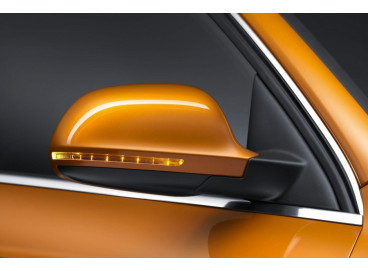 Электроскладывание боковых зеркал Audi Q3