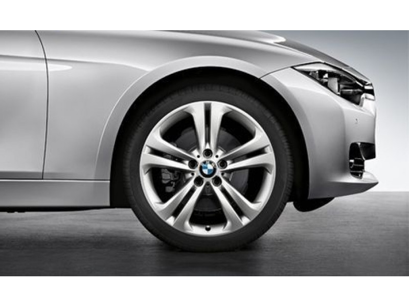 Диск оригинальный литой на BMW 4' F32/F33/F36 и 3' F30/F31 (R19)