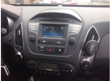 Штатная автомагнитола Carmedia KR-7093-T8 для Hyundai ix35 на Android 9