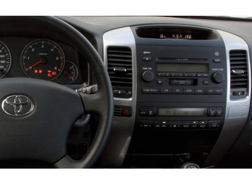 Штатное головное устройство CarMedia для Тойота Прадо 120 (2002-2009) 