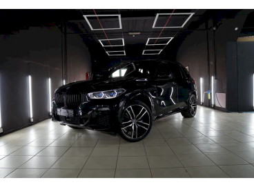 Детейлинг BMW X5: реставрация сидений