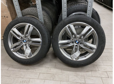 Летние шины BMW X1 F48 и X2 F49 (резина и диски R18) Double Spoke 570M