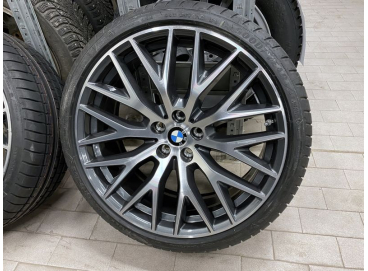 Летние шины BMW 5 G30 Cross Spoke 636 (резина и диски R20)