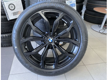 Летние колеса BMW X3 G01 и X4 G02 R20 Y-Spoke 695 