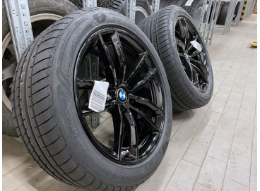 Летние шины BMW 5 G30 Double Spoke 662M R18