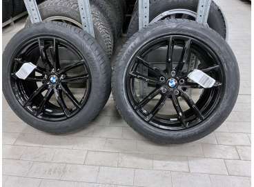 Летние шины BMW 5 G30 Double Spoke 662M R18