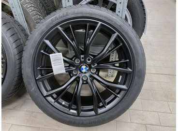 Летние колеса BMW 8 G14 и G15 R19 Double Spoke 786M Perfomance