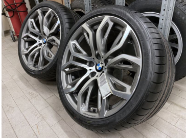 Колеса на лето BMW X5 F15 (резина и диски R21 Y-Spoke 375)