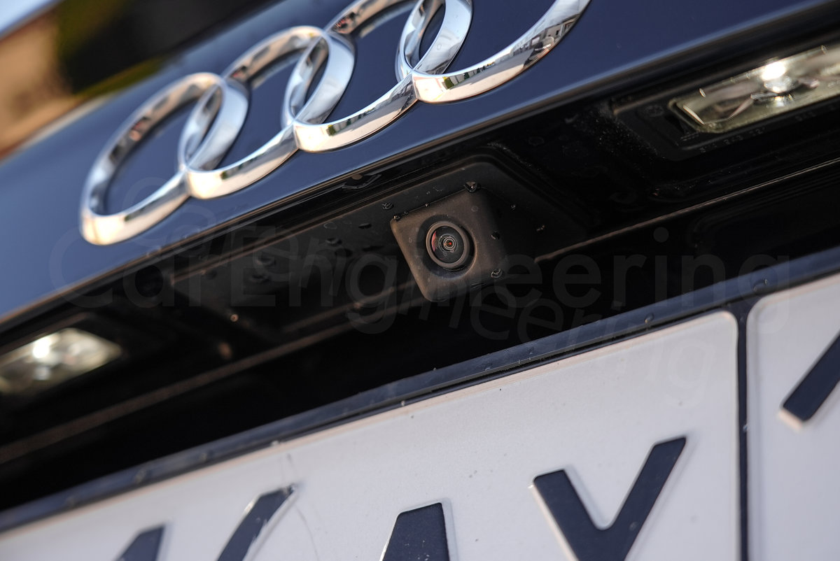 Установить камеру заднего вида на автомобиль Audi А3
