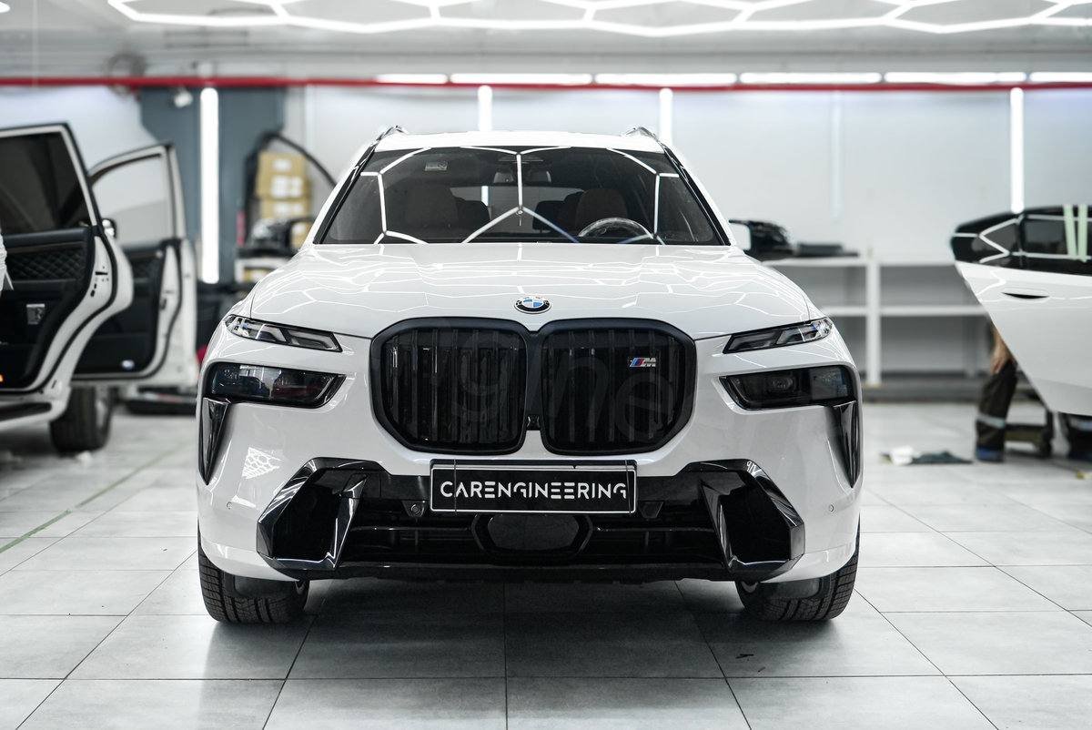 Автомобиль BMW G07 BMW G07