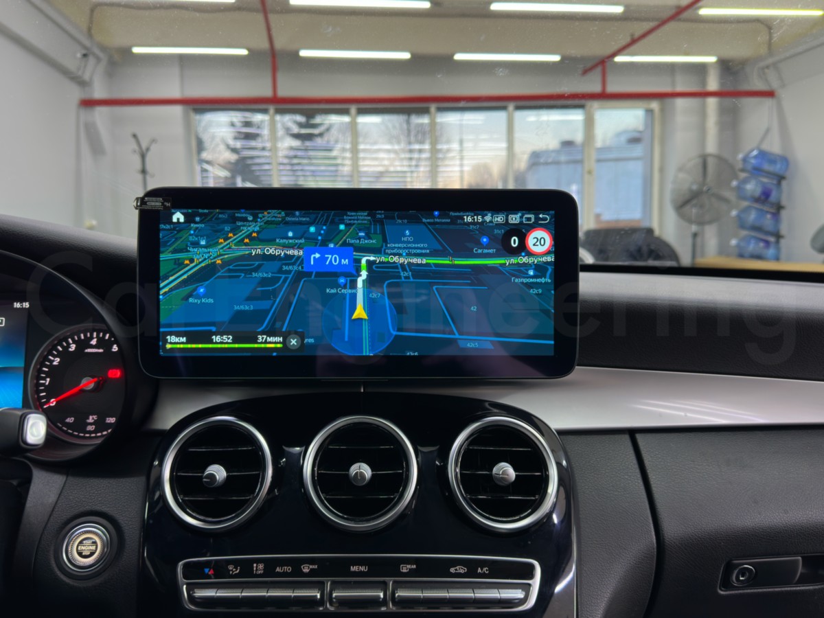 Монитор Mercedes C 