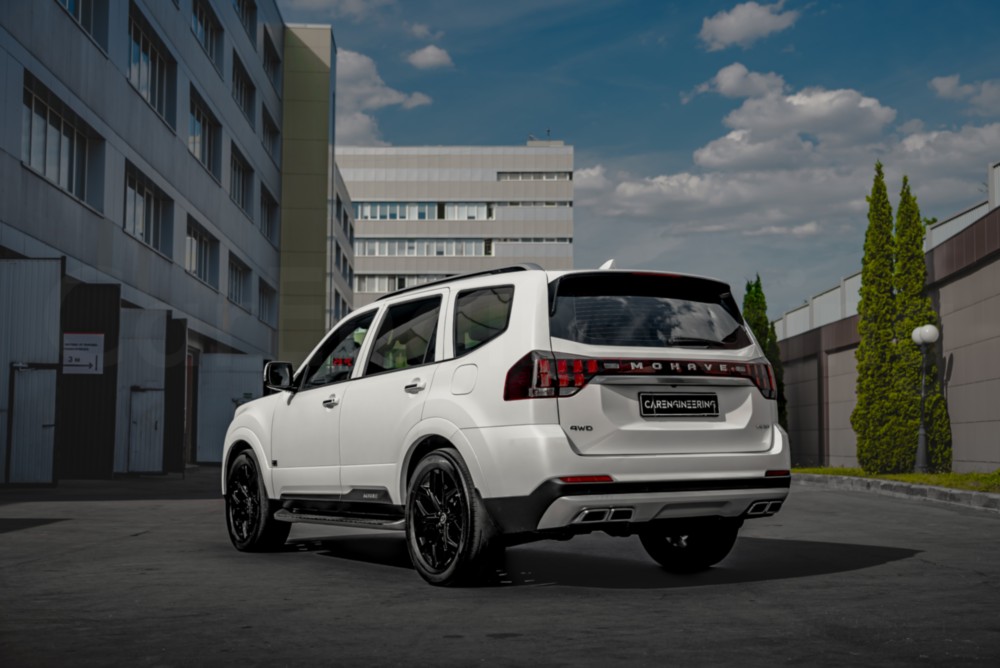 Обклеить пленкой Kia у мастеров CarEngineering   