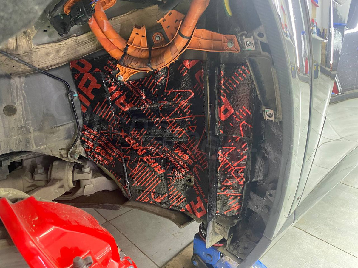 Шумка Lotus Eletre комплексом Comfort или Premium Шумка Lotus Eletre комплексом Comfort или Premium