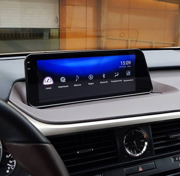 monitor-lexus-rx