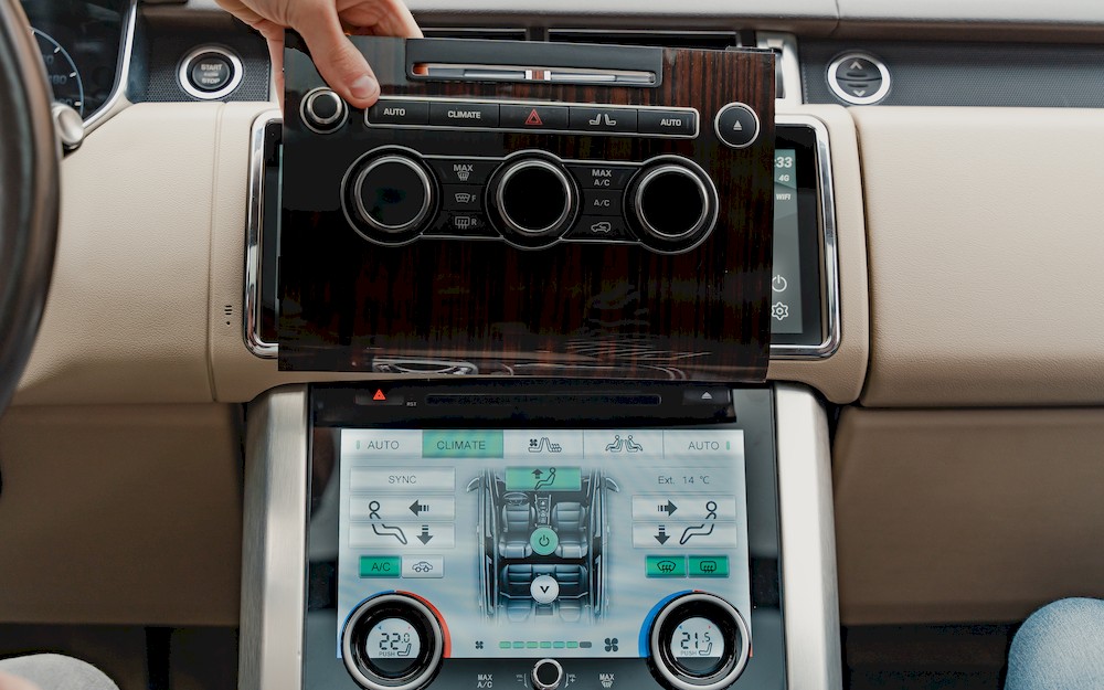 Замена экрана климат контроля Range Rover L405